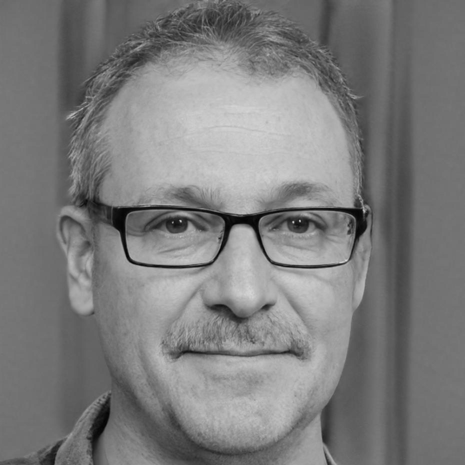 Retrato profesional de Asier Mendizábal, especialista en presupuestos corporativos